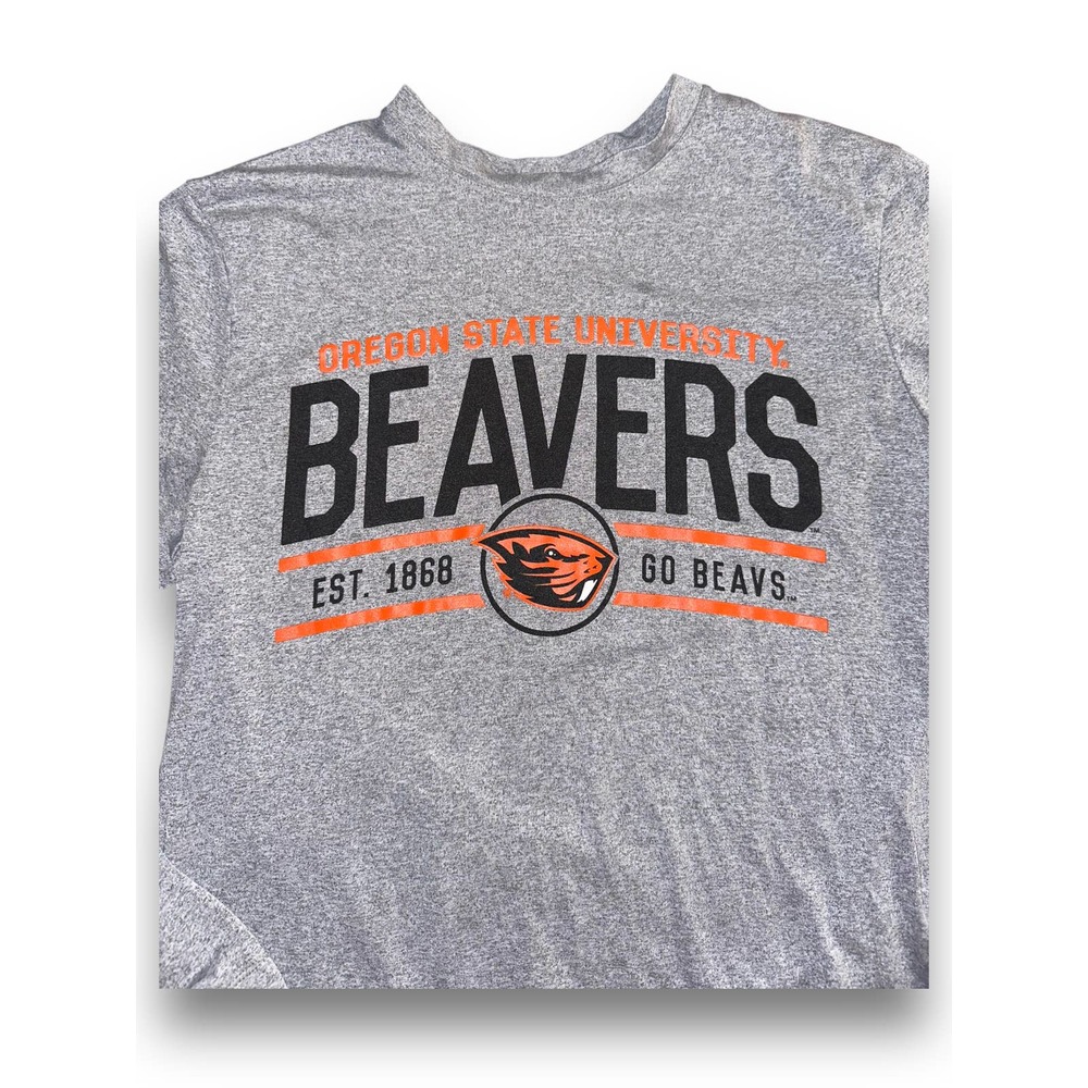 Oregon State Beavers Long Sleeve T-shirt‎ Size: Small
